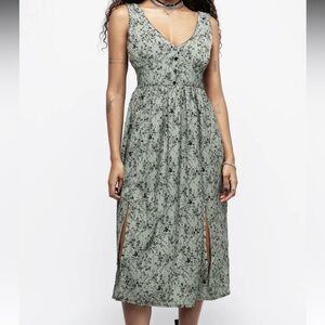Sleeveless Sage Green Floral Midi Dress